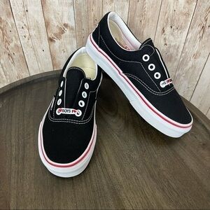 Vans Era “I Heart” Black/True White Shoe Sz 5 Wmn